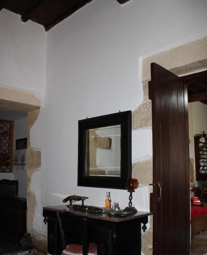 Traditional House Maria Azoyirás Kültér fotó